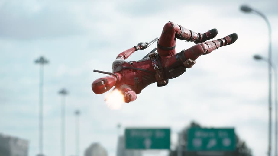 Captain Obvious Reviews: DEADPOOL