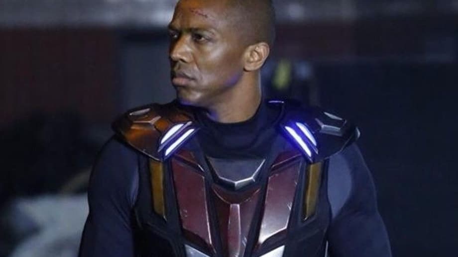 Mike-Peterson-as-Deathlok-Agents-of-SHIELD-Season-1