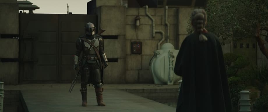 The-Mandalorian-Pedro-Pascal-and-The-Magistrate-Diana-Lee-Inosanto-in-Lucasfilm-s-THE-MANDALORIAN-se