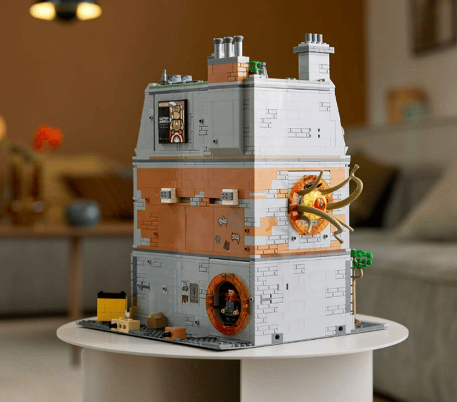 Sanctum-Sanctorum-LEGO-7