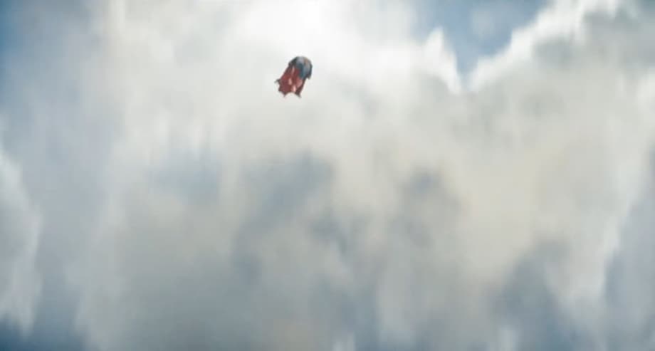 Superman-Teaser-Trailer-Tomorrow-0-24-screenshot-copy