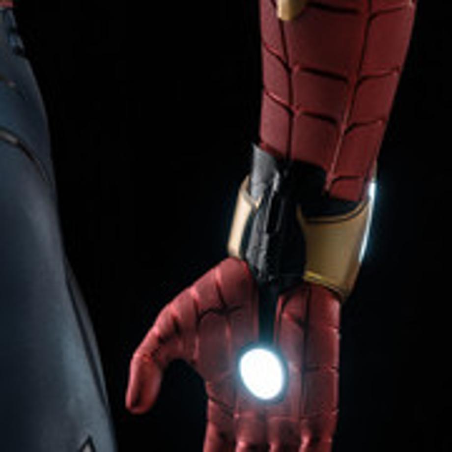 Queen-Studios-Spider-Man-4