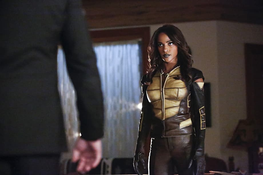 'Vixen' Arrives & A Surprising Face Enters The Arrowcave In Stills From ARROW Season 4 Episode 15: &quot;Taken&quot;