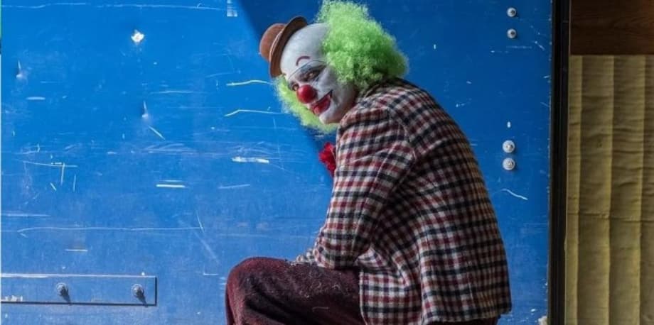 JOKER Set Photos Show Joaquin Phoenix's Clown Prince Of Crime Running Through Gotham City