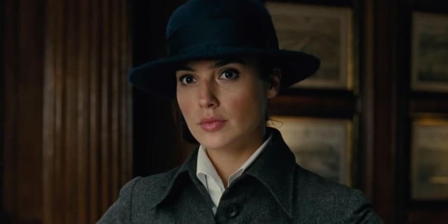 WONDER WOMAN 1984 Set Photos Offer A New Look At Gal Gadot As Diana Prince