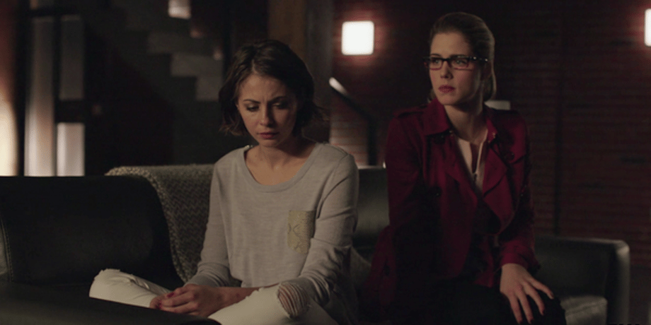 ARROW EP Marc Guggenheim Says The Show Won't Kill Thea Or Put Felicity In A Costume
