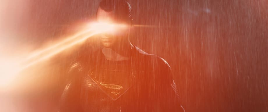 Superman Featured In New Hi-Res BATMAN V SUPERMAN Still