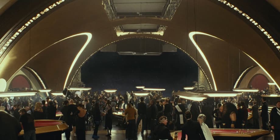 STAR WARS: THE LAST JEDI Production Designer Talks George Lucas' Set Visit Reaction And Using Practical Sets