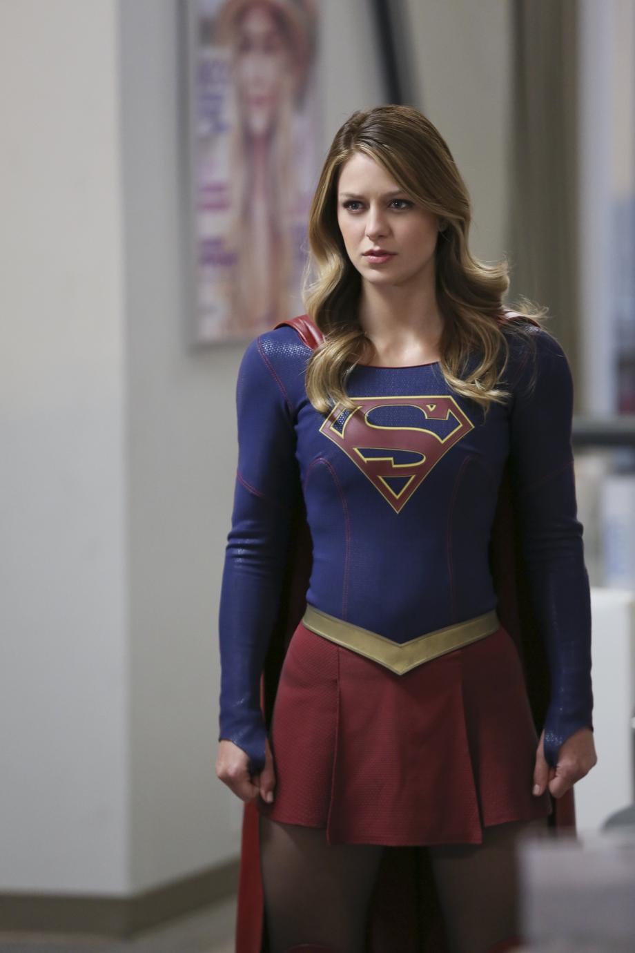 New Extended Promo & Three Sneak Peeks From SUPERGIRL Season 1 Episode 19: &quot;Myriad&quot;