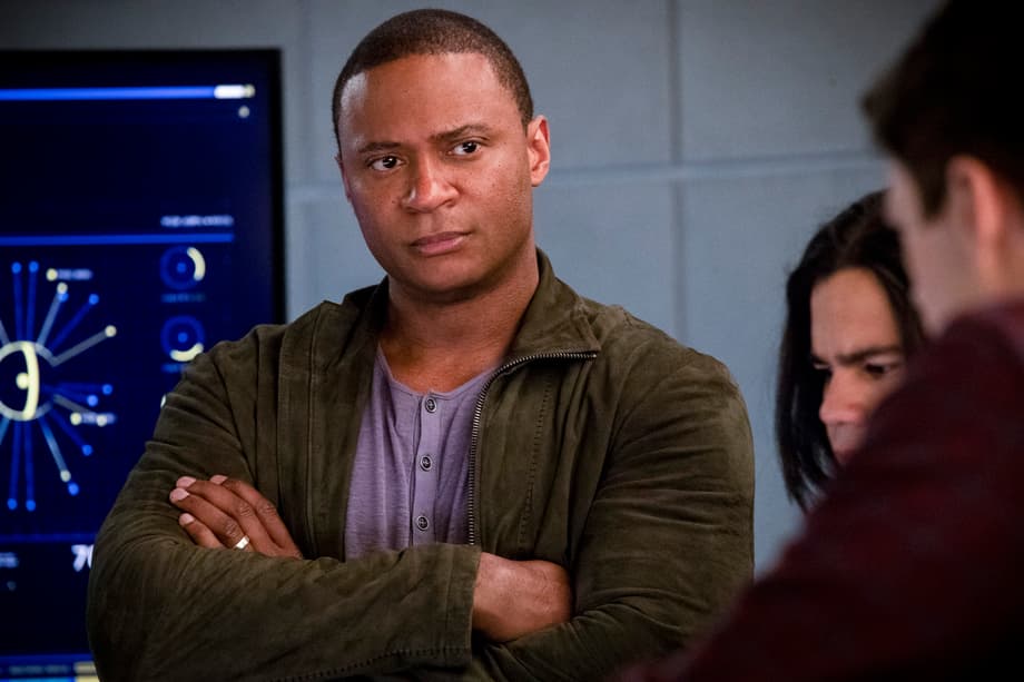THE FLASH: It's Diggle Time In The New Promo For Season 4, Episode 22: &quot;Think Fast&quot;