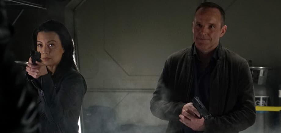 AGENTS OF S.H.I.E.L.D.: Old Enemies Return In The New Promo For Season 5, Episode 14: &quot;The Devil Complex&quot;
