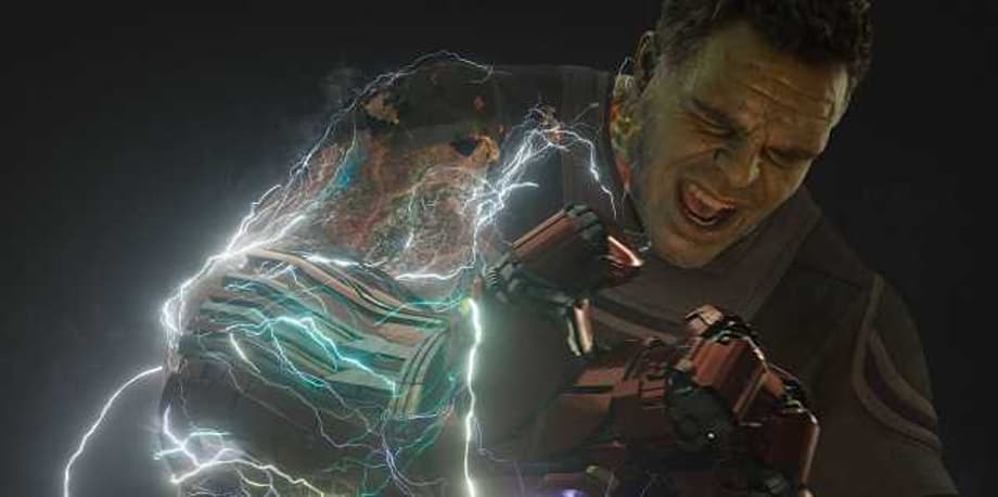 AVENGERS: ENDGAME - Hot Toys' Life-Size Replica Of The Hulk's Nano Gauntlet Reveals Lots Of Hidden Details