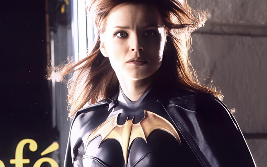 BIRDS OF PREY (2002) Star Dina Meyer Shares Throwback Photo From Her Short Stint As Batgirl