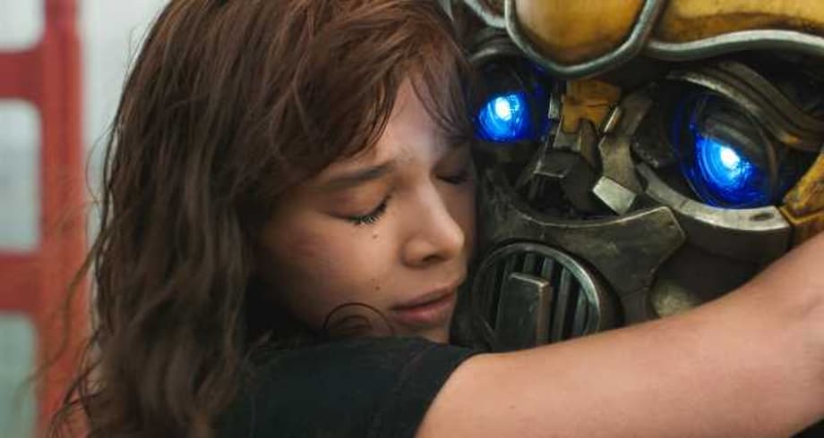 BUMBLEBEE: Hailee Steinfeld Makes A Very Cool New Friend In New Ultra Hi-Res Stills - (PART 1)