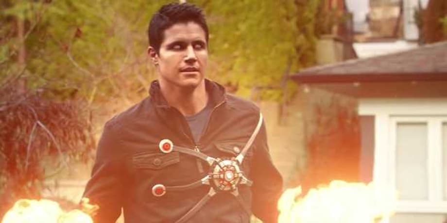 CODE 8 Star Robbie Amell Is Open To Returning To THE FLASH, But Would He Play Another Superhero? - EXCLUSIVE