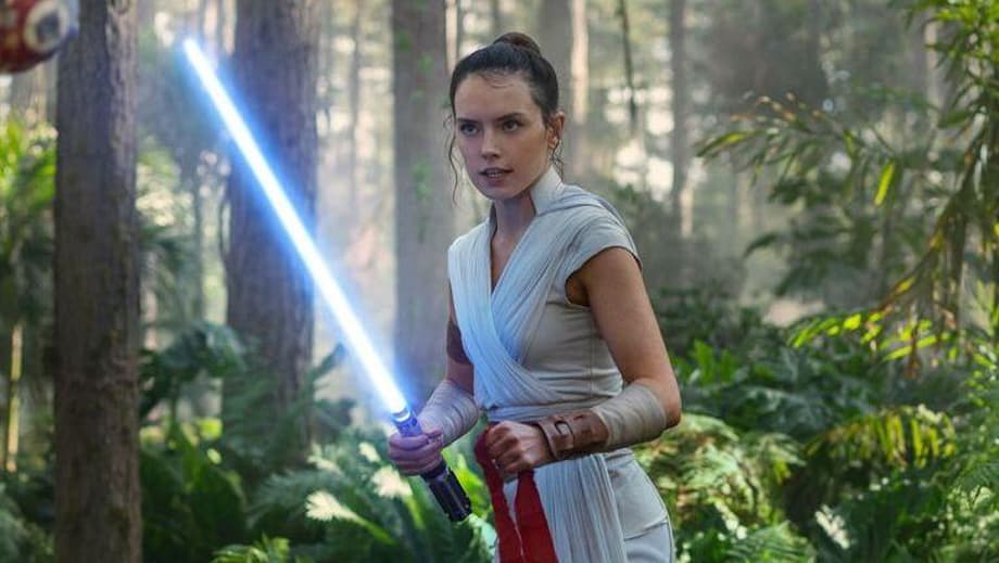 Daisy Ridley Shares Excitement For Rey Return; Says New STAR WARS Movie Is &quot;Not What I Expected&quot;