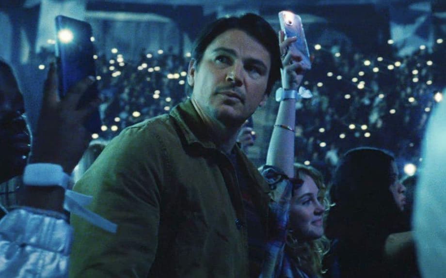 Josh Hartnett Is Caught In A TRAP In New Trailer For M. Night Shyamalan's Serial Killer Thriller