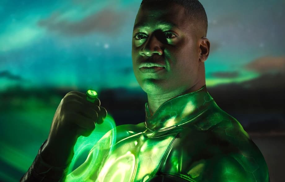 JUSTICE LEAGUE Director Zack Snyder Shares New BTS Look At Wayne T. Carr As Green Lantern John Stewart