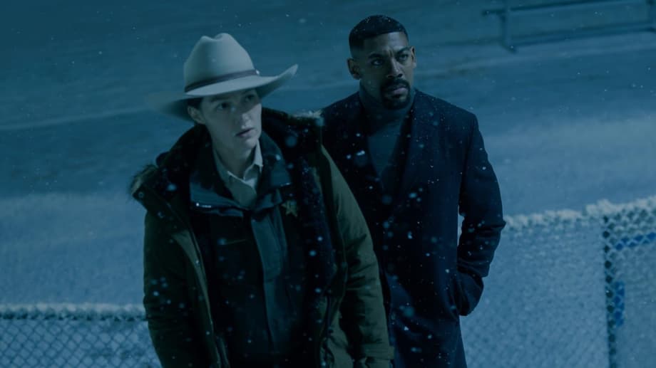 Lanterns Star Kyle Chandler Breaks Silence On Hal Jordan Twist As Writer's Comments Confuse Fans - Spoilers