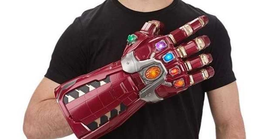 Reviewing Hasbro's Marvel Legends AVENGERS: ENDGAME Power Gauntlet Articulated Electronic Fist