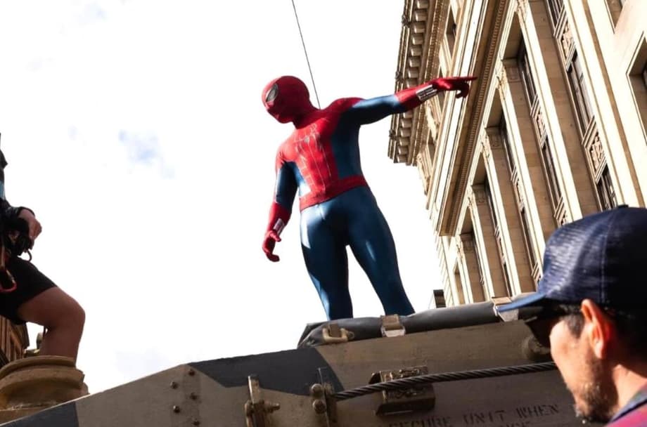 SPIDER-MAN: BRAND NEW DAY Set Photos Give Us Another Full Look At Tom Holland's New Spidey Suit