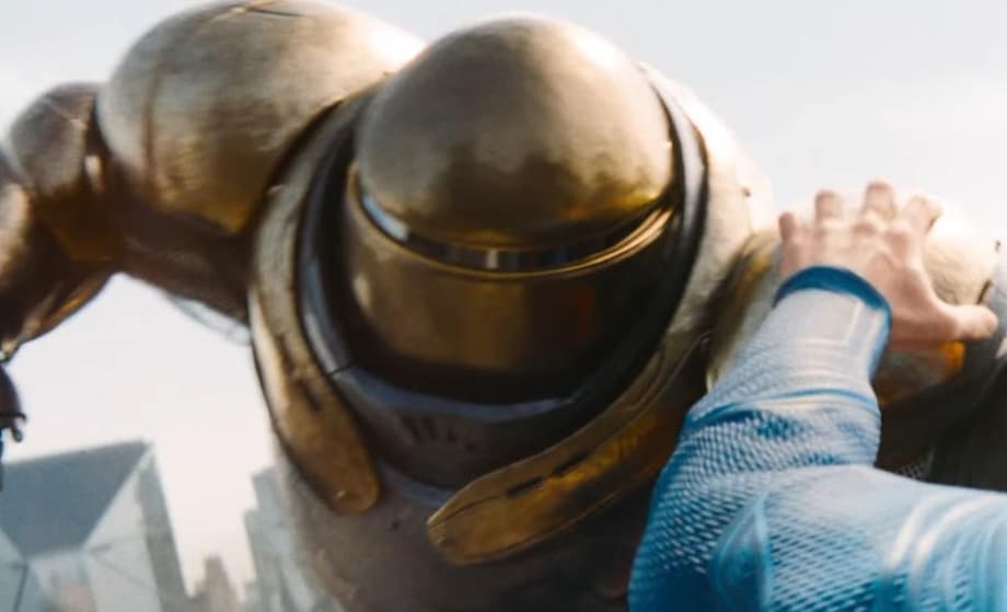 SUPERMAN Clip Reveals Exactly How The &quot;Hammer Of Boravia&quot; Is Able To Defeat The Man Of Steel