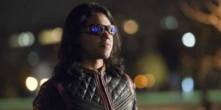 THE FLASH Season 3, Episode 20 Promo: &quot;I Know Who You Are&quot; - It Looks Like Savitar Will Finally Be Unmasked