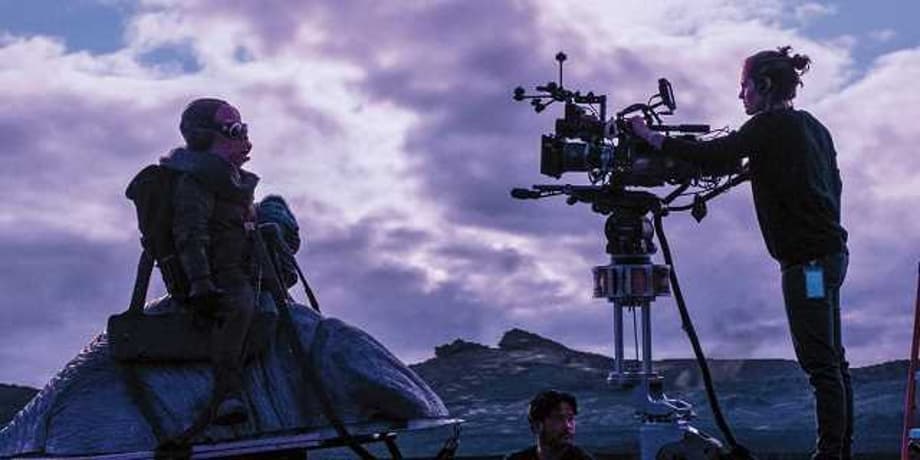 THE MANDALORIAN Behind The Scenes Photos Reveal How IG-11 Ended Up Having A Presence On Set