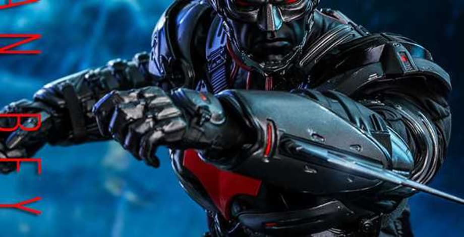 This Hot Toys BATMAN BEYOND ARKHAM KNIGHT Sixth Scale Collectible Figure Is Ready For Revenge