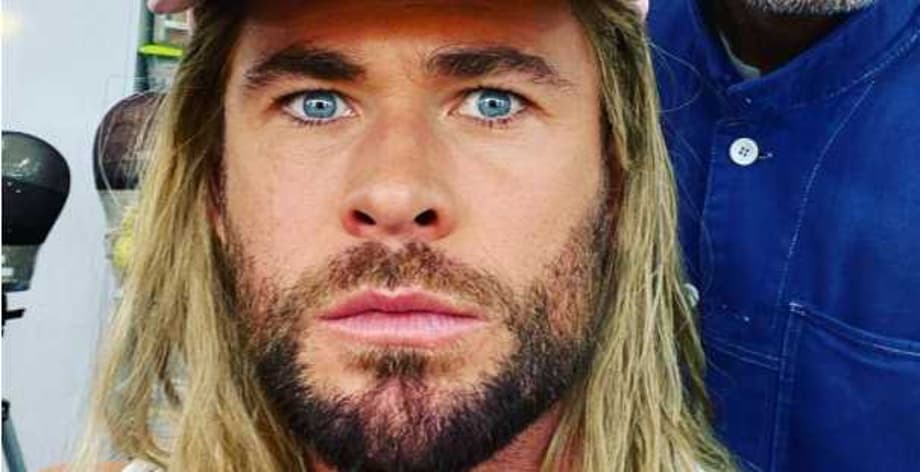 THOR: LOVE AND THUNDER Star Chris Hemsworth Shares A Fun BTS Photo Alongside Director Taika Waititi