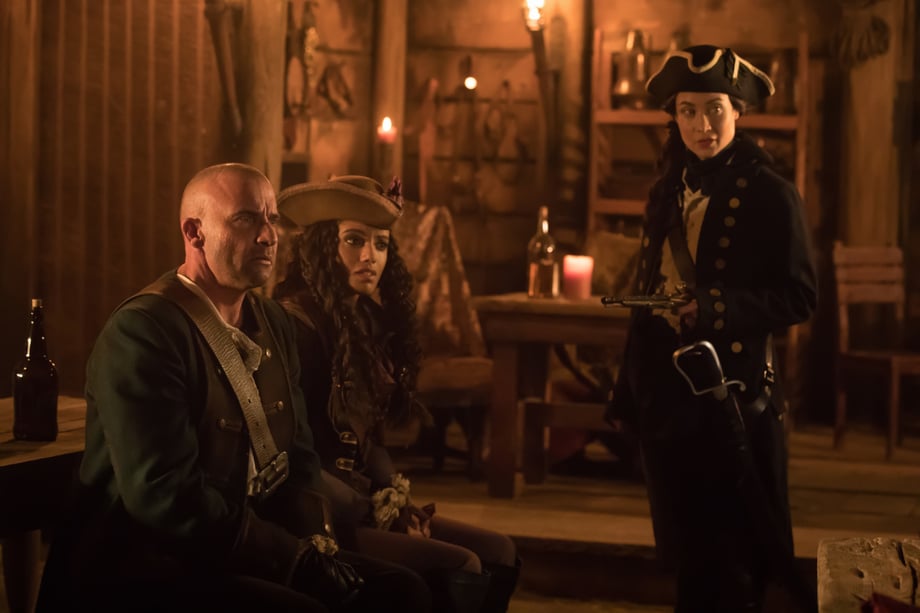 DC'S LEGENDS OF TOMORROW