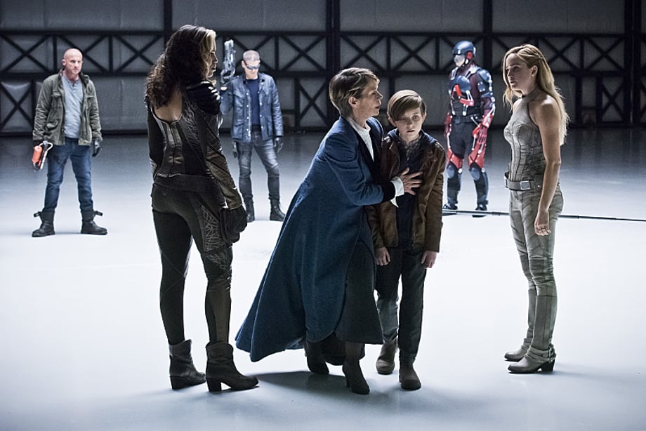 DC'S LEGENDS OF TOMORROW