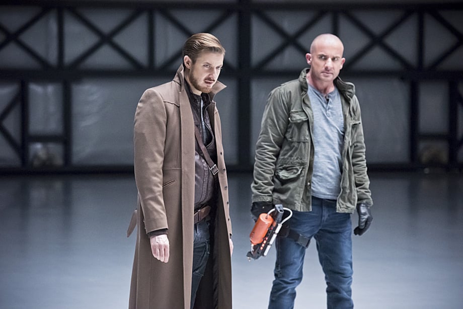 DC'S LEGENDS OF TOMORROW