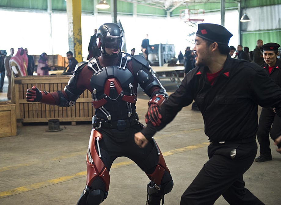 DC's Legends of Tomorrow -- "Pilot, Part 2" -- Image LGN102_20150917_0030b.jpg -- Pictured: Brandon Routh as Ray Palmer/Atom -- Photo: Diyah Perah/The CW -- ÃÂ© 2015 The CW Network, LLC. All Rights Reserved.