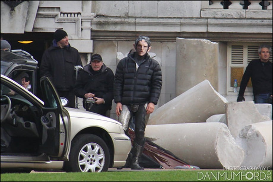 Chris Hemsworth, Bobby Holland Hanton and Christopher Eccleston filming Thor:The Dark World