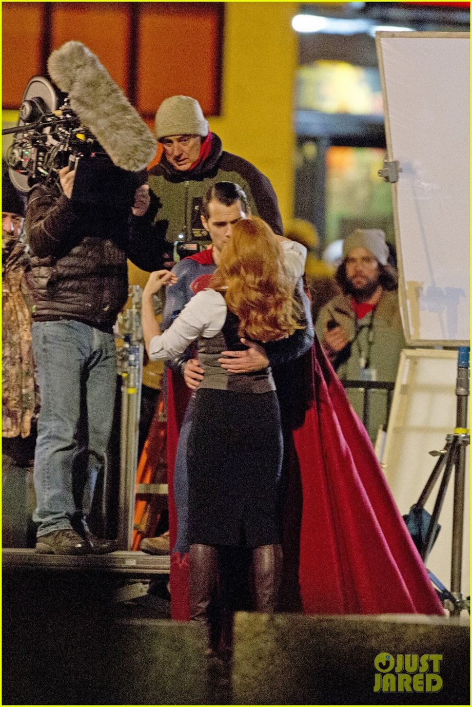 henry cavill hangs in the air in superman costume 03