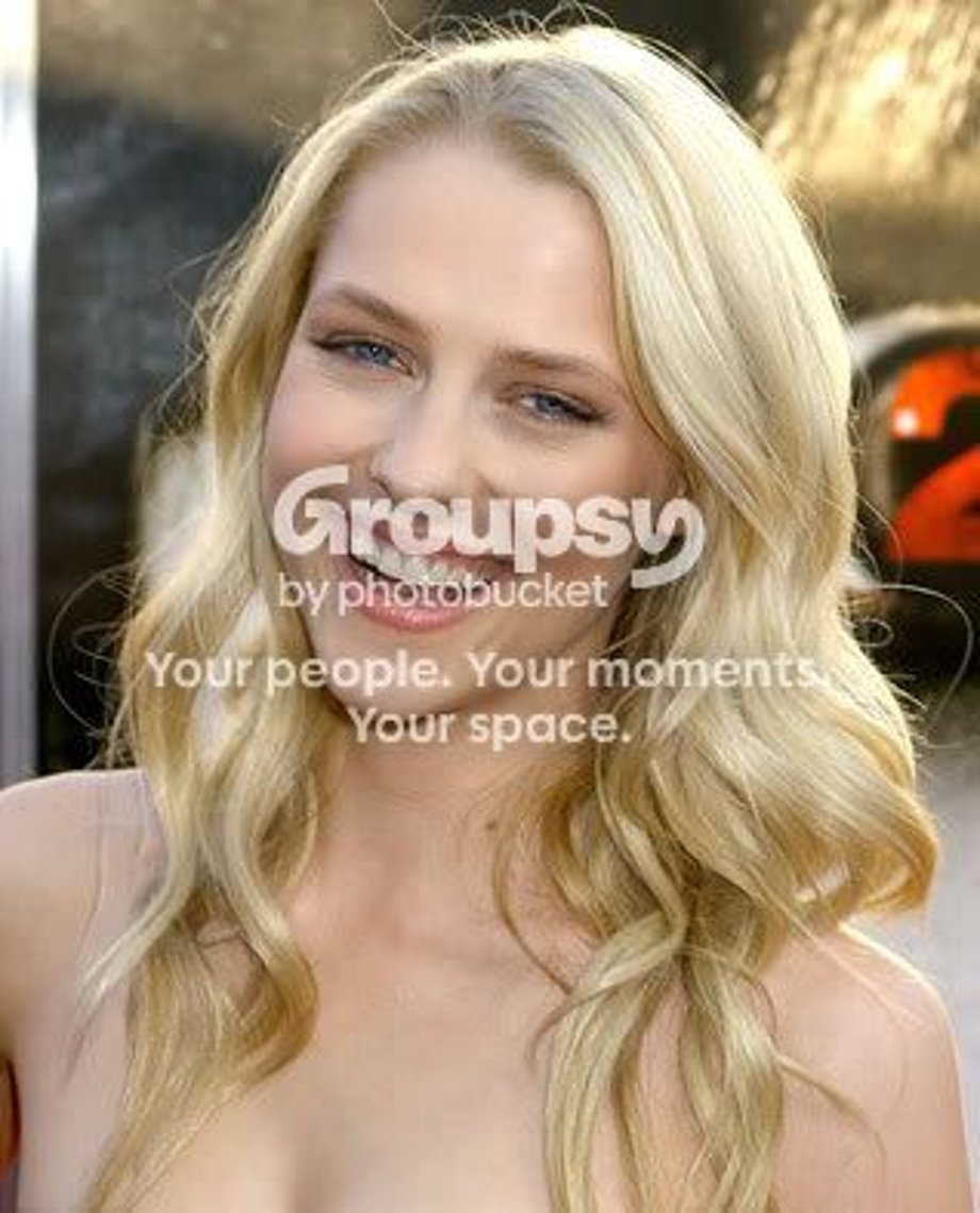 Teresa Palmer Pictures, Images and Photos