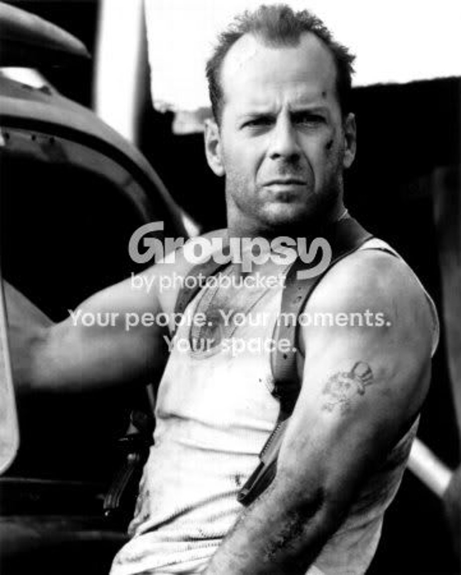 Bruce Willis die hard Pictures, Images and Photos