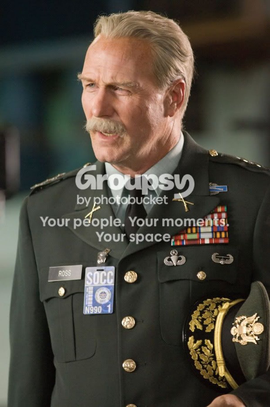 general Pictures, Images and Photos