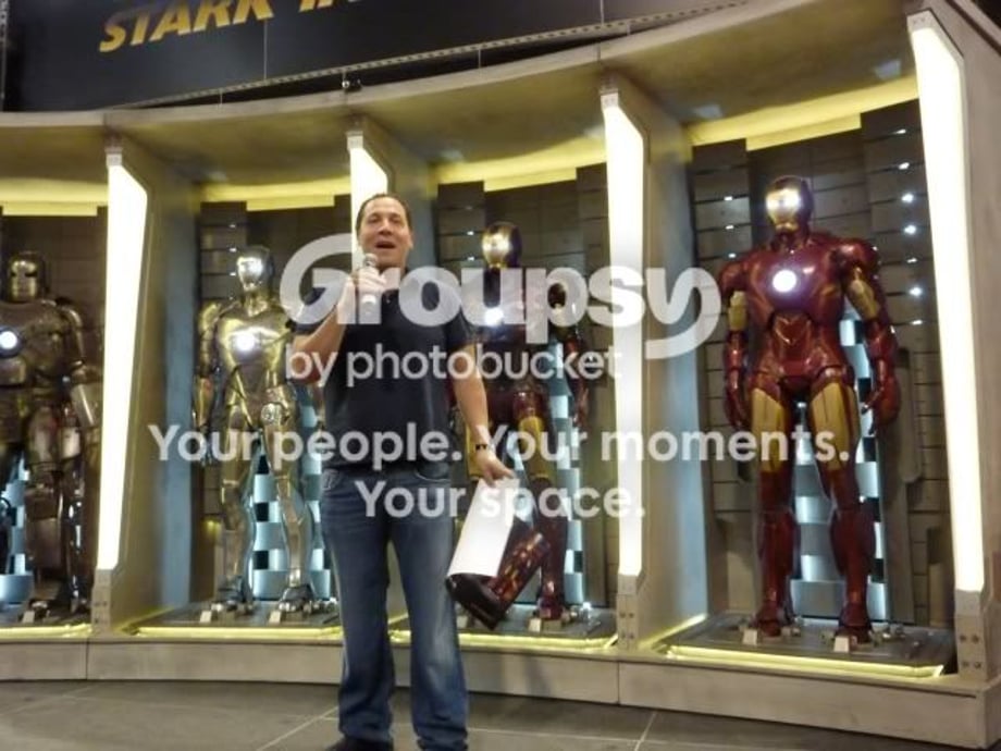 Jon Favreau signing for Iron Man 2 Pictures, Images and Photos