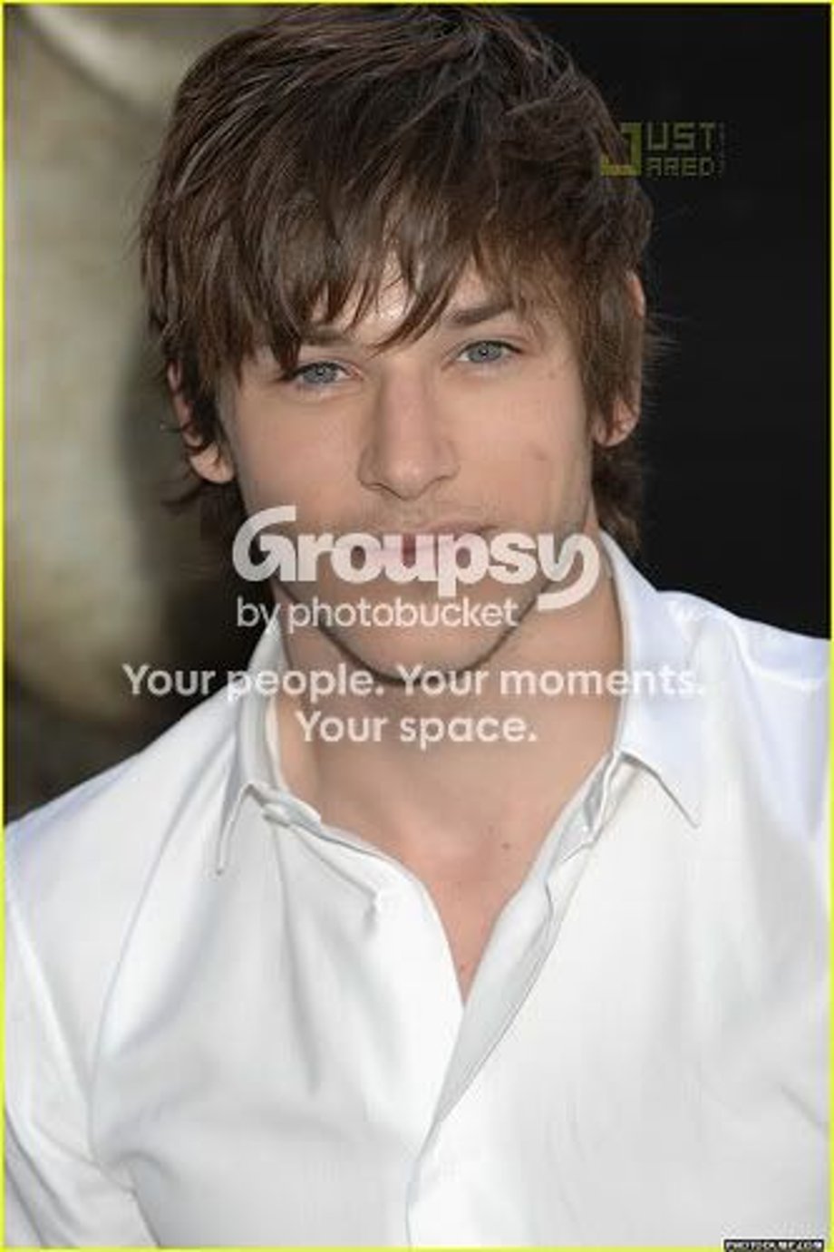 Edward - Gaspard Ulliel Pictures, Images and Photos