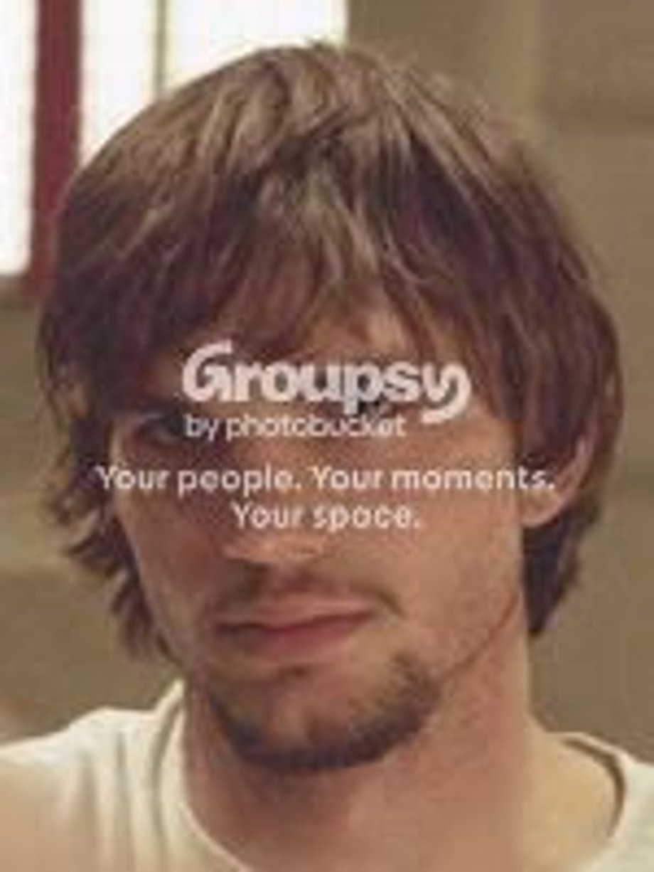 Ashton Kutcher Pictures, Images and Photos