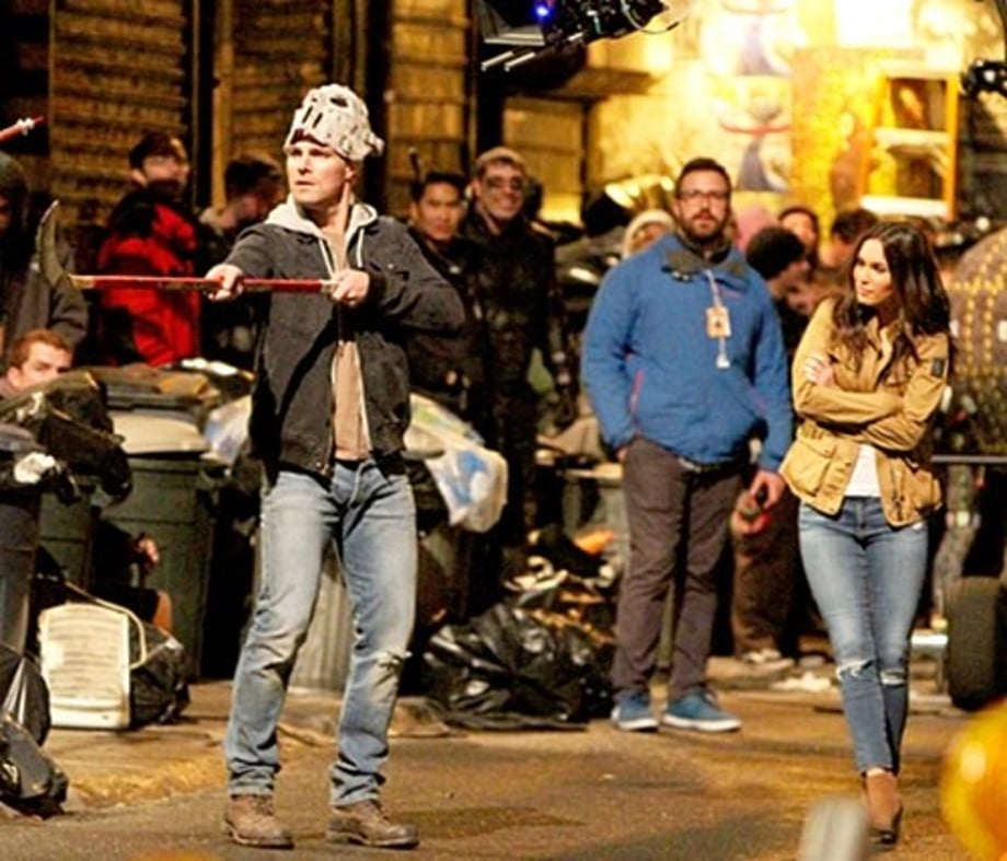 The Ninja Turtles 2 | Photos of Stephen Amell as Casey Jones set