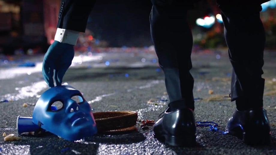 WATCHMEN: Doctor Manhattan Has Arrived In The New Promo For Season 1, Episode 8: "A God Walks into a Bar"
