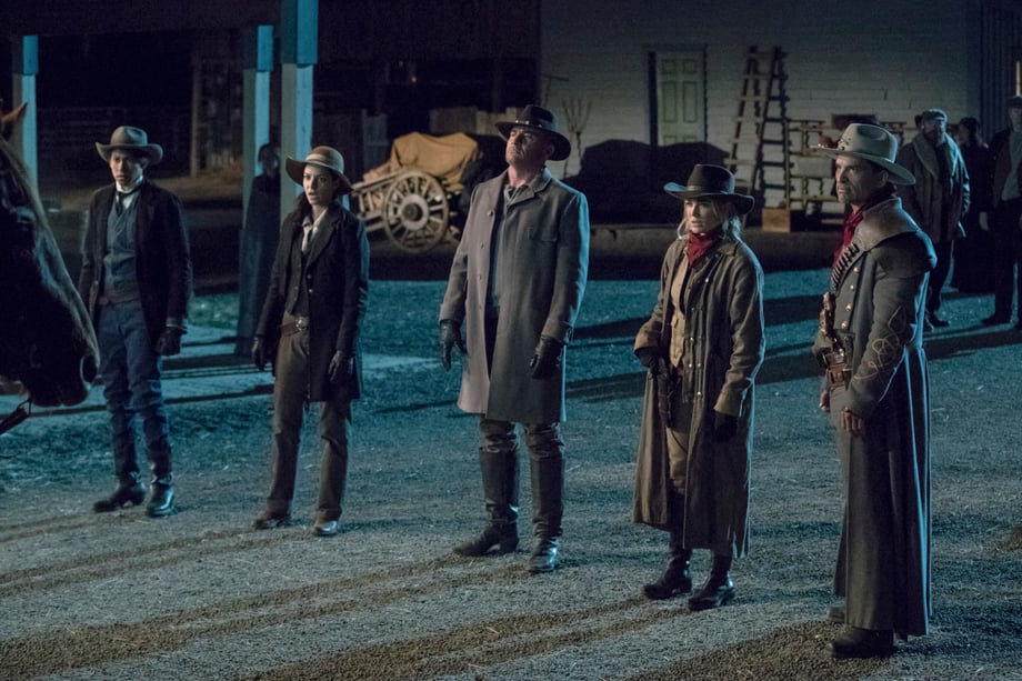 LEGENDS OF TOMORROW: Check Out New Photos From The Season 3 Finale: "The Good, The Bad And The Cuddly"