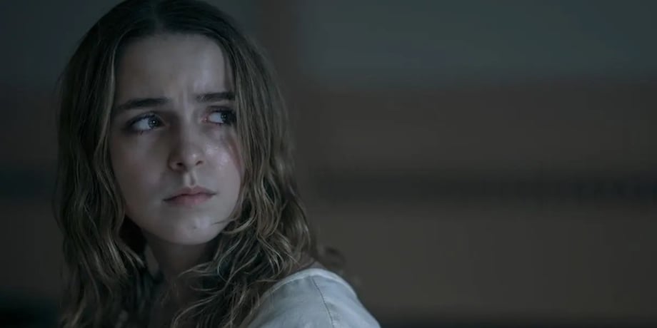 Mckenna-Grace-Esther-Handmaids-Tale-copy