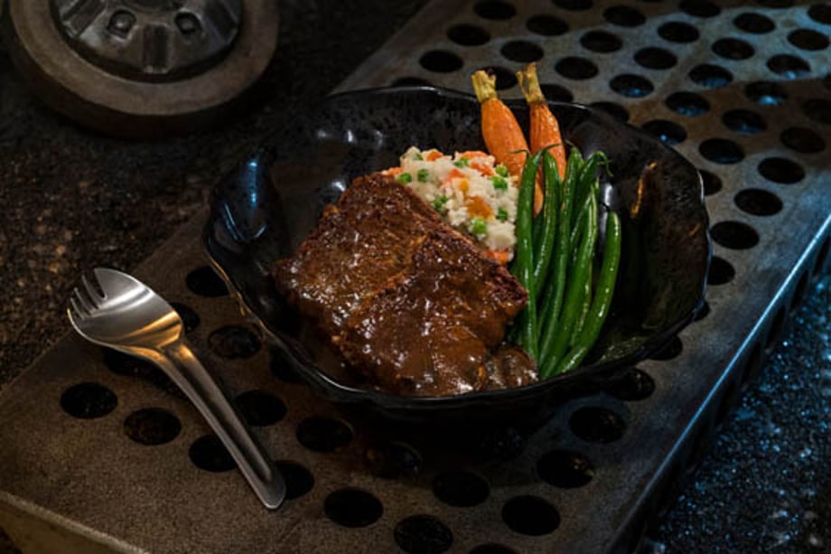 star-wars-galaxys-edge-food-feb2019-gallery-7-1024x683