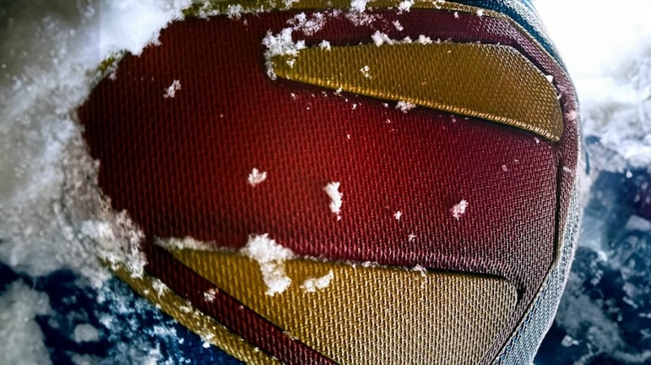 james-gunn-superman-movie-new-logo-title-1050x591