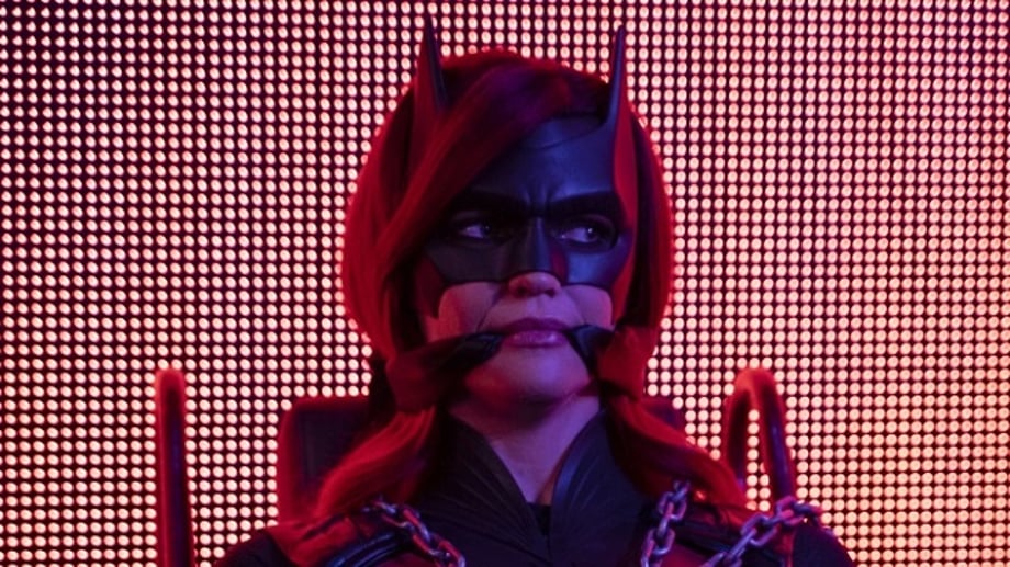 BATWOMAN Season 1, Episode 18 Stills "If You Believe In Me, I’ll Believe In You" Released