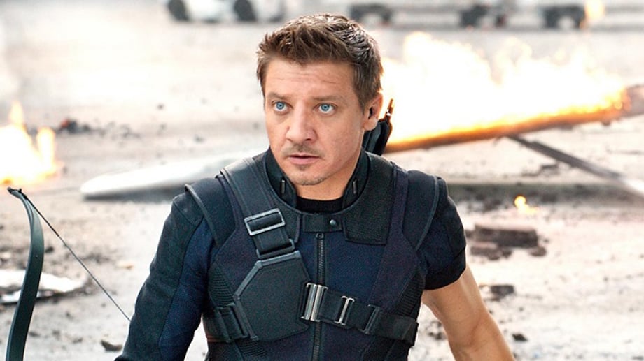 Grogu-and-the-Mandalorian-Pedro-Pascal-in-Lucasfilm-s-THE-MANDALORIAN-season-two-exclusively-on-Disn